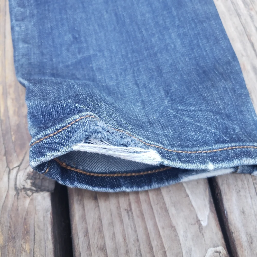 American Eagle Outfitters FLEX Dark Blue and Distressed Jeans - 32x34